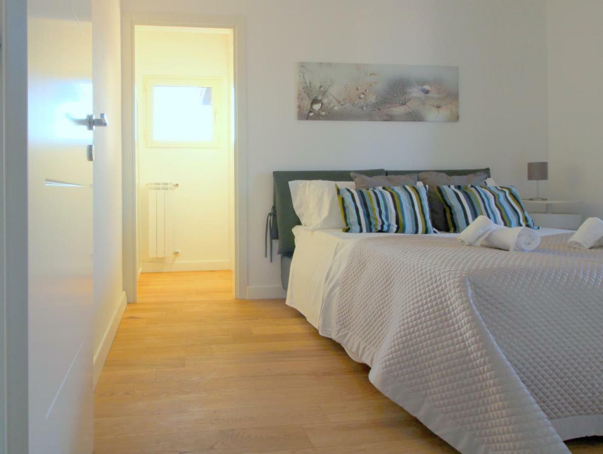 Suite Delicia Apartment - Appartamento Con Terrazza Nápoles Exterior foto